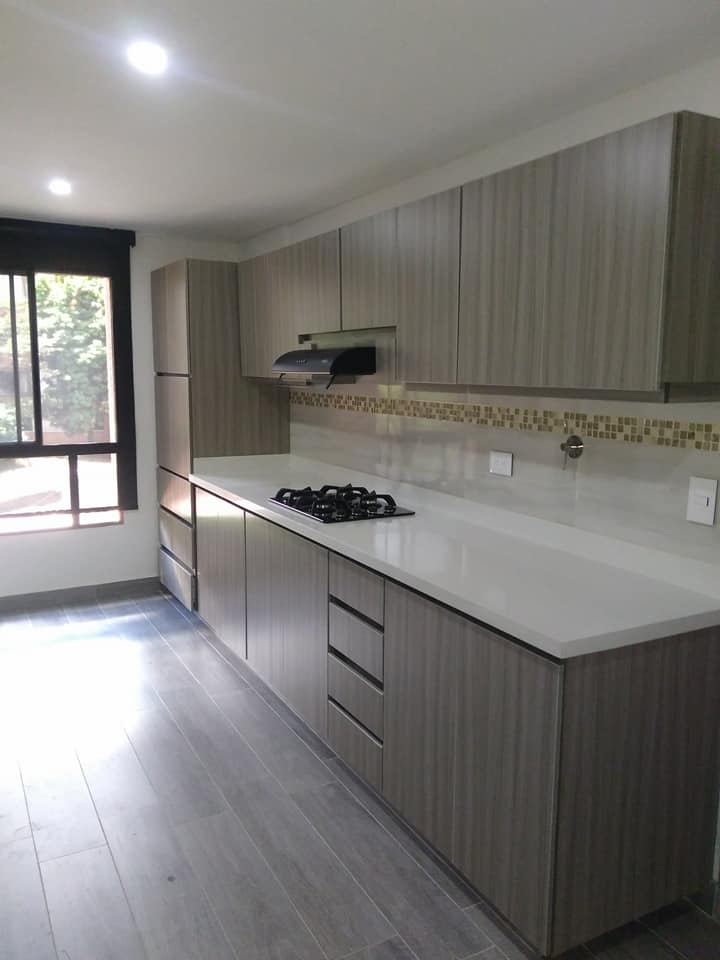 Mesón de Quarzone para Cocinas y Baños